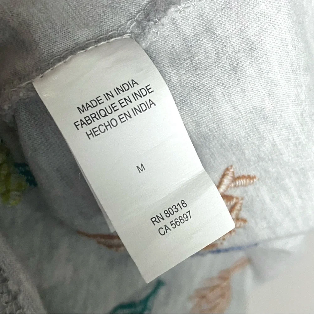 Lucky Brand Allover Embroidered Floral Tee- Heather Gray- Medium - Picture 12 of 13